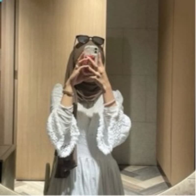 Fatima Khan